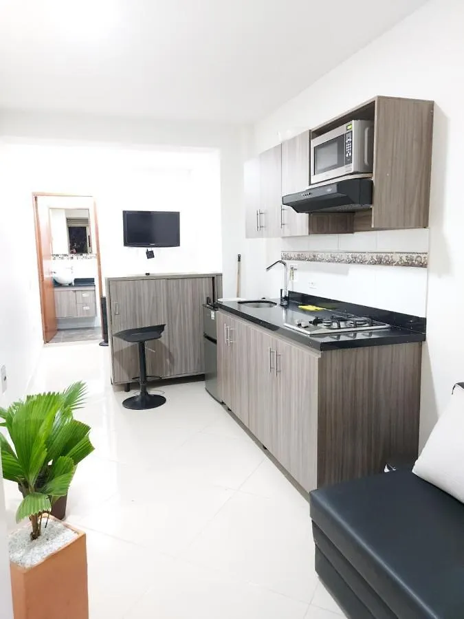 Apartaestudio Centro Comercial La Central Medellín Apartmán