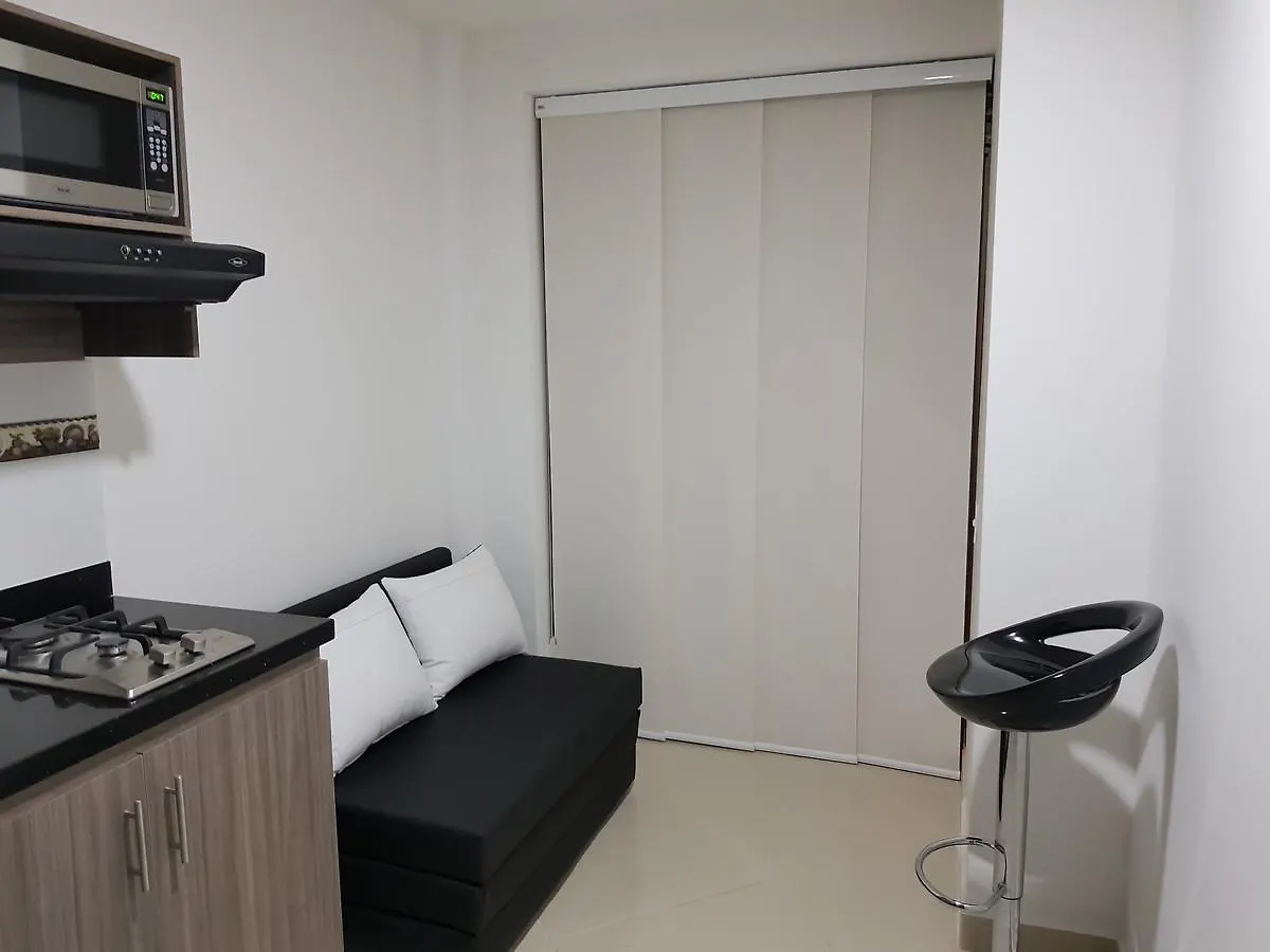 Apartaestudio Centro Comercial La Central Medellín Apartmán