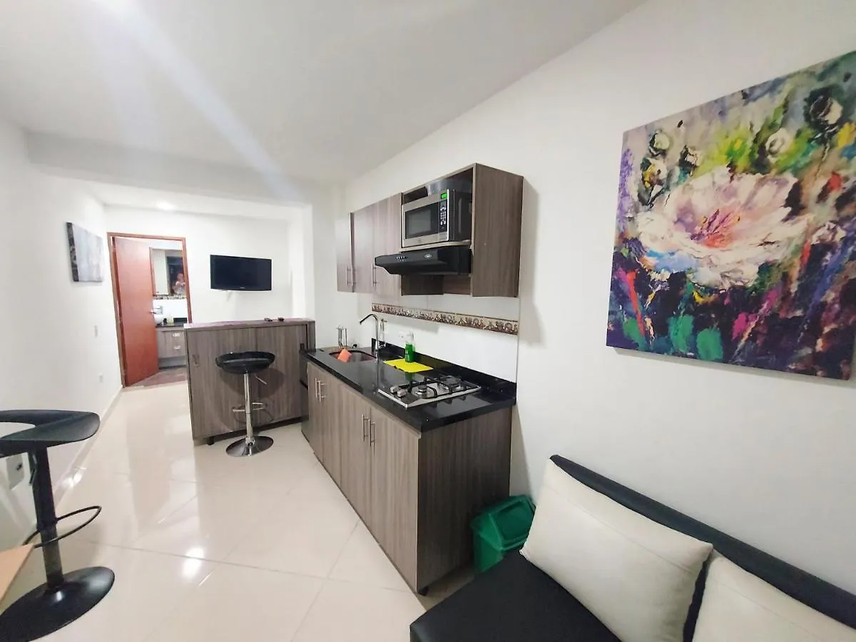 Apartaestudio Centro Comercial La Central Medellin